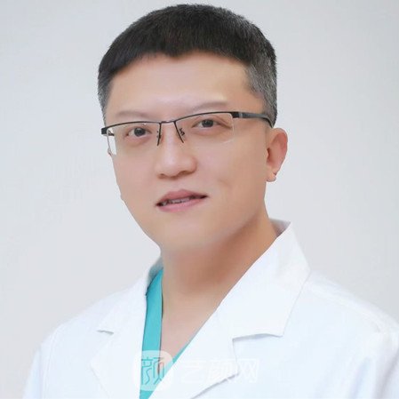 靳睿