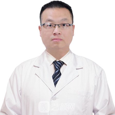 何俊峰