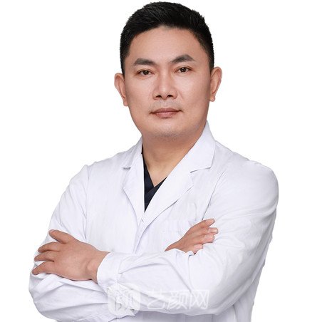 杨亚东