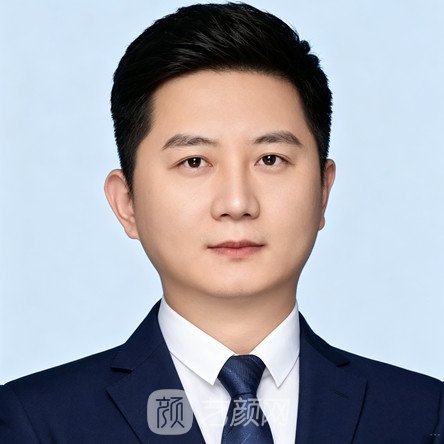 刘震