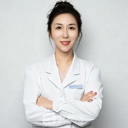 李玲