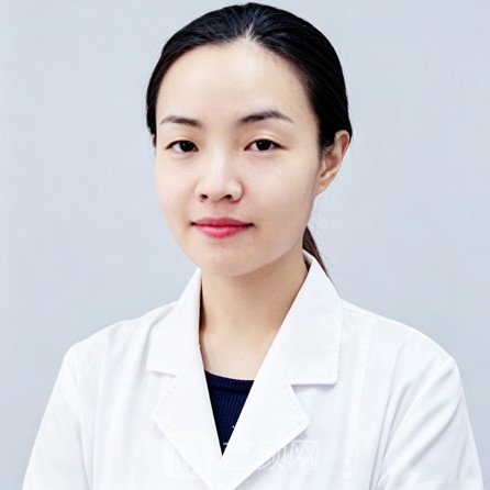 覃琪瑶