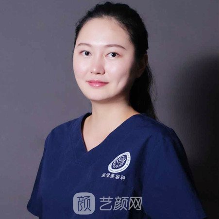 唐霈